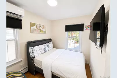 11306 201st Street, Saint Albans, NY 11412 - Photo 14