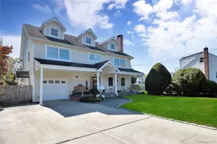 142 Cedar St, Amityville, NY 11701 - Photo 2