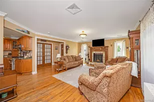 142 Cedar St, Amityville, NY 11701 - Photo 14