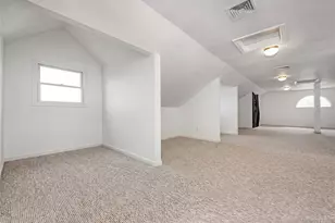 142 Cedar St, Amityville, NY 11701 - Photo 34