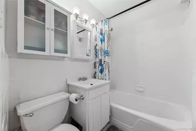 6200 Riverdale Avenue #7J, Bronx, NY 10471 - Photo 14