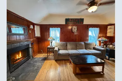 15 Kew Drive, Sound Beach, NY 11789 - Photo 16