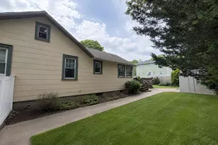 15 Kew Dr, Sound Beach, NY 11789 - Photo 6