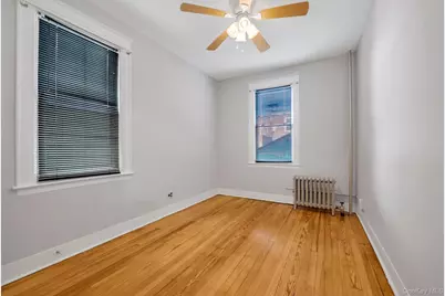 2422 St Raymonds Avenue, Bronx, NY 10461 - Photo 12