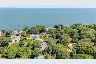 18 N Hampton Avenue, Miller Place, NY 11764 - Photo 44
