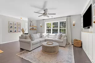 18 N Hampton Ave, Miller Place, NY 11764 - Photo 8