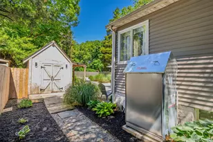 18 N Hampton Ave, Miller Place, NY 11764 - Photo 30