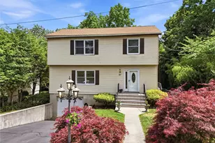 67 Sherwood Dr, Larchmont, NY 10538 - Photo 2
