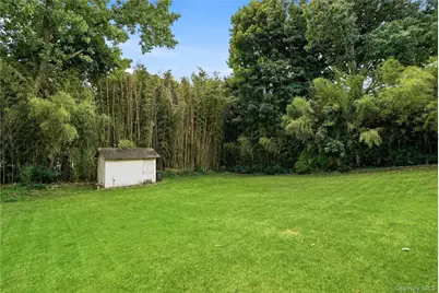 67 Sherwood Drive, Larchmont, NY 10538 - Photo 6