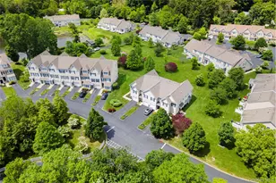 1 Halley Ct, Poughkeepsie, NY 12601 - Photo 26