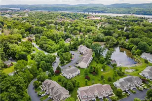 1 Halley Ct, Poughkeepsie, NY 12601 - Photo 28