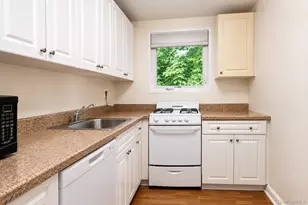 28 Oregon Ave, Bronxville, NY 10708 - Photo 20