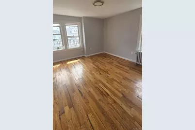 329 Beach 29th Street, Far Rockaway, NY 11691 - Photo 10