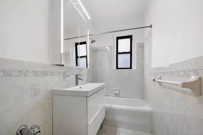 663 Locust Street #5D, Mount Vernon, NY 10552 - Photo 20