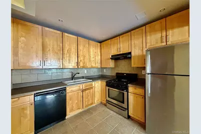 10422 39th Avenue #1A, Corona, NY 11368 - Photo 8