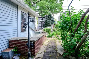 47 D Edgewater Park, Bronx, NY 10465 - Photo 16
