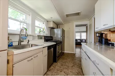 47D Edgewater Park #47D, Bronx, NY 10465 - Photo 6