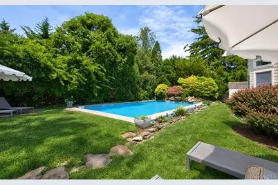 81 Lawrence Hill Road, Huntington, NY 11743 - Photo 36