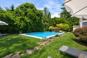 81 Lawrence Hill Rd, Huntington, NY 11743 - Photo 36
