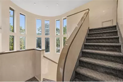 122 Lawrence Avenue, Lawrence, NY 11559 - Photo 30