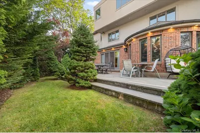 122 Lawrence Avenue, Lawrence, NY 11559 - Photo 42