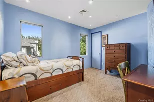122 Lawrence Ave, Lawrence, NY 11559 - Photo 28