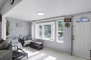 99-13 215th St, Queens Village, NY 11429 - Photo 4