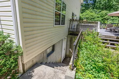 67 Oak Street, Centereach, NY 11720 - Photo 32