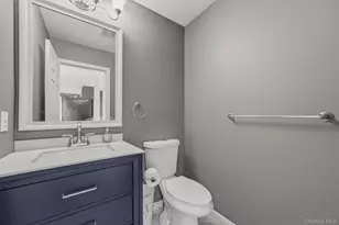 70 Peach Pl, Middletown, NY 10940 - Photo 12