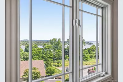 4 Katavolos Drive, Tomkins Cove, NY 10986 - Photo 32