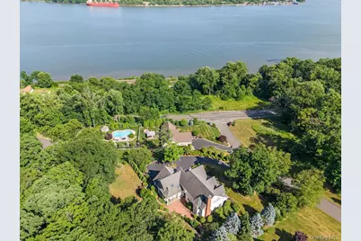 4 Katavolos Drive, Tomkins Cove, NY 10986 - Photo 6