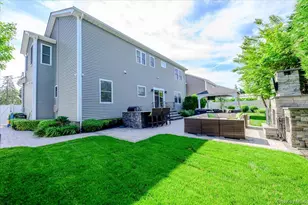 7 Highwater Ave, Massapequa, NY 11758 - Photo 22