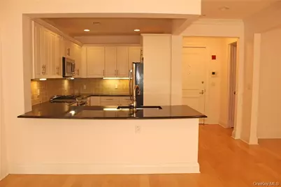405 Trump Park, Shrub Oak, NY 10588 - Photo 14