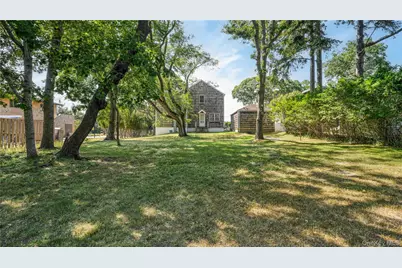 [Address not provided], East Hampton, NY 11937 - Photo 30
