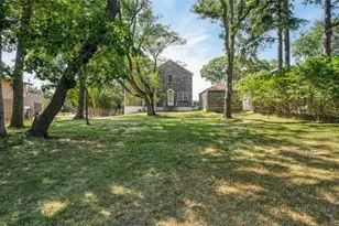 [Address not provided], East Hampton, NY 11937 - Photo 30