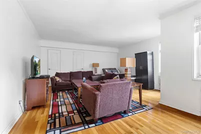 611 Palmer Road #3y, Yonkers, NY 10701 - Photo 2