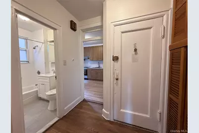 8161 Woodhaven Boulevard, Glendale, NY 11385 - Photo 10