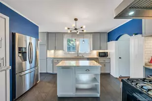 105 Maple Ave, Patchogue, NY 11772 - Photo 8