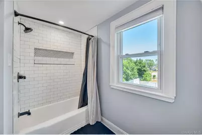 105 Maple Avenue, Patchogue, NY 11772 - Photo 12