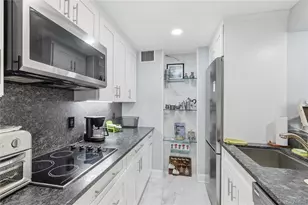 750 W Broadway, Long Beach, NY 11561 - Photo 8