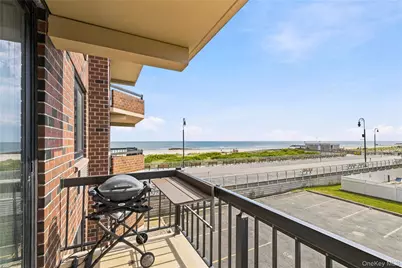 750 W Broadway #3P, Long Beach, NY 11561 - Photo 6