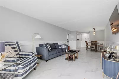 750 W Broadway #3P, Long Beach, NY 11561 - Photo 4
