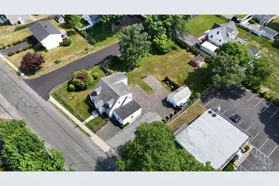 145 Calebs Path, Brentwood, NY 11717 - Photo 24