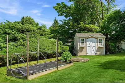 42 Upland Street, Port Chester, NY 10573 - Photo 24