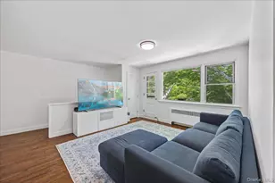 141 S Buckhout, Irvington, NY 10533 - Photo 2
