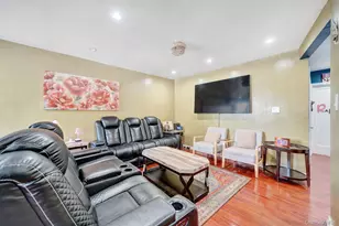 87-80 Little Neck Pkwy, Floral Park, NY 11001 - Photo 6