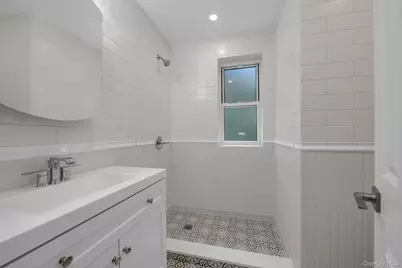 78-06 Main Street #2L, Flushing, NY 11367 - Photo 8
