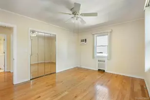95 Laurel Rd, Lindenhurst, NY 11757 - Photo 10