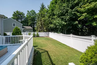 7 Layne Way, Northport, NY 11768 - Photo 26