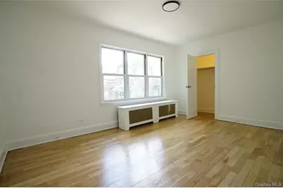 16011 84th Road, Jamaica, NY 11432 - Photo 6